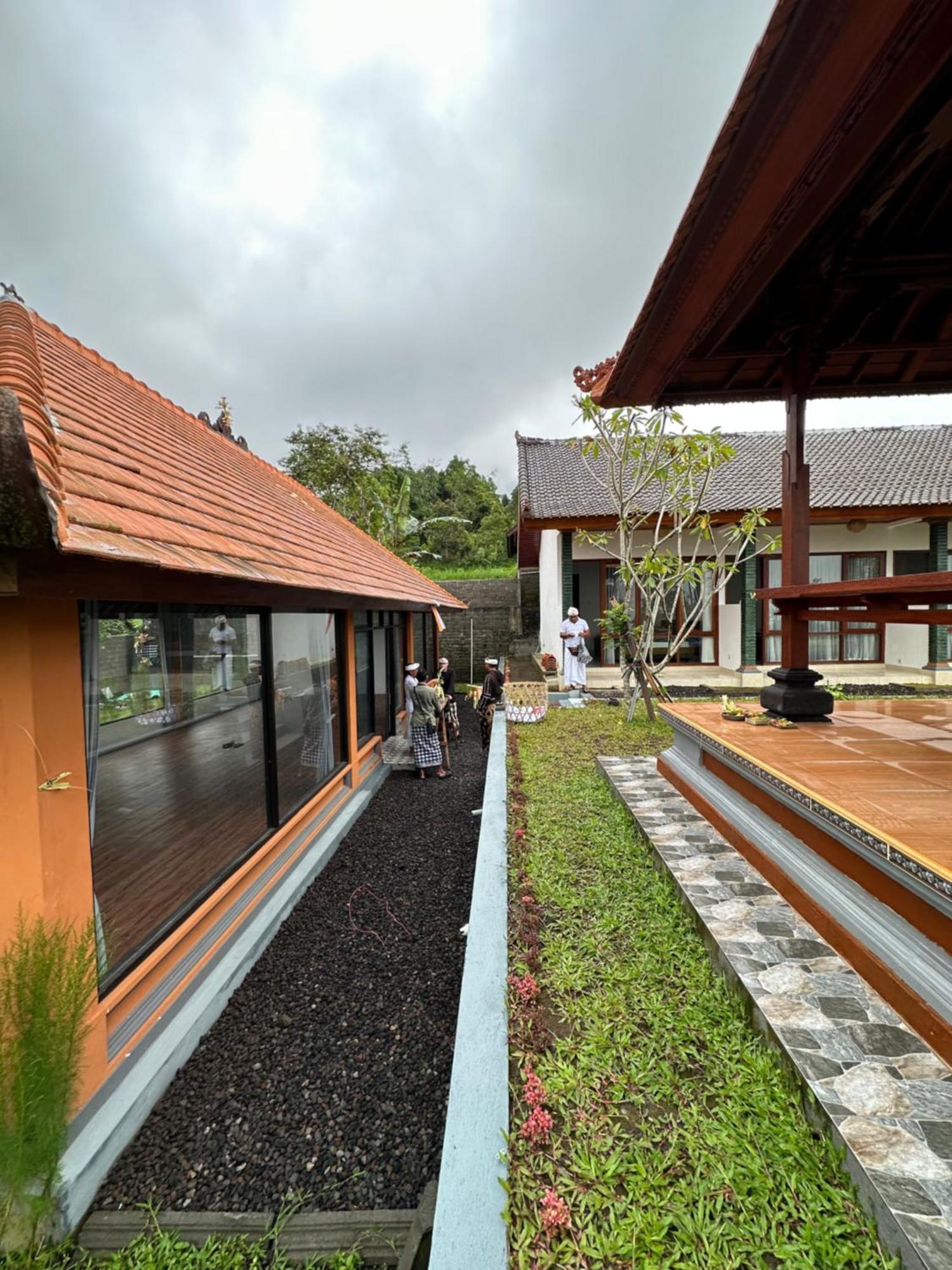 Bali Basuki Retreat Center Apartment Besakih Bagian luar foto