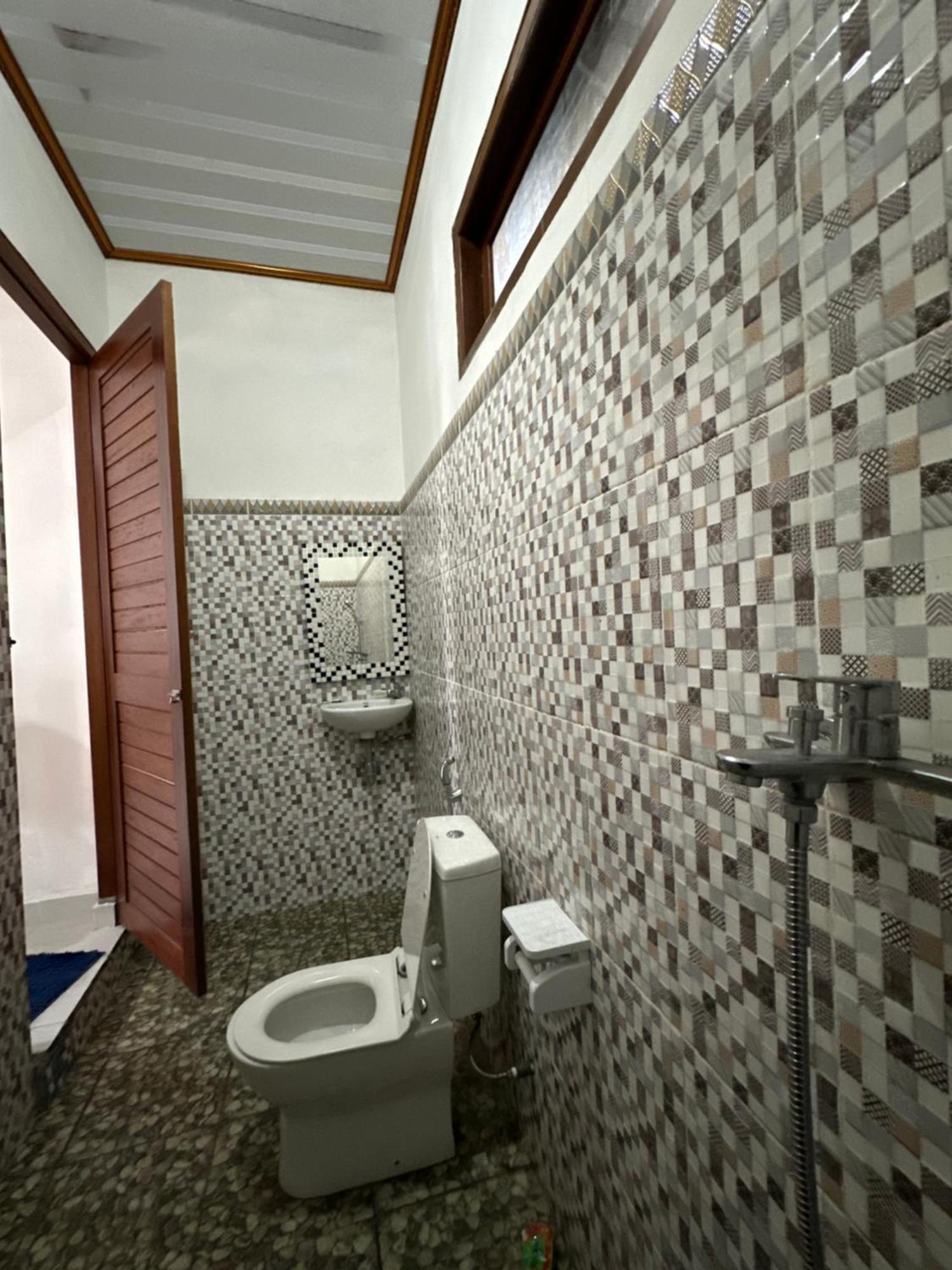 Bali Basuki Retreat Center Apartment Besakih Bagian luar foto